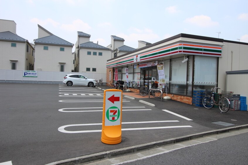 セブンイレブン(コンビニ)まで1390m Ｍ・Ｋハイツ