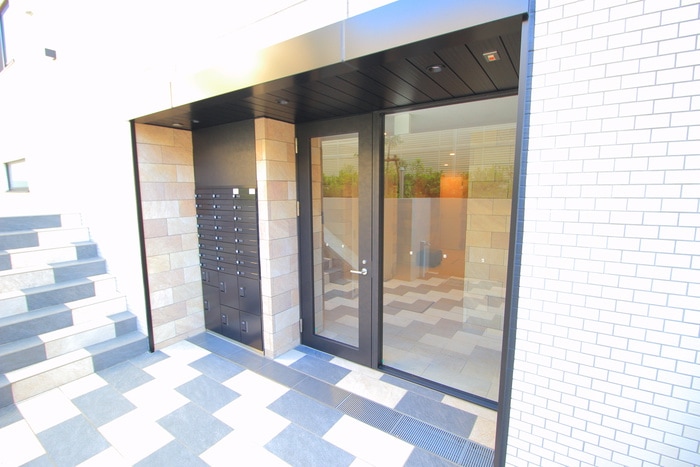 エントランス部分 レオーネ成増駅前