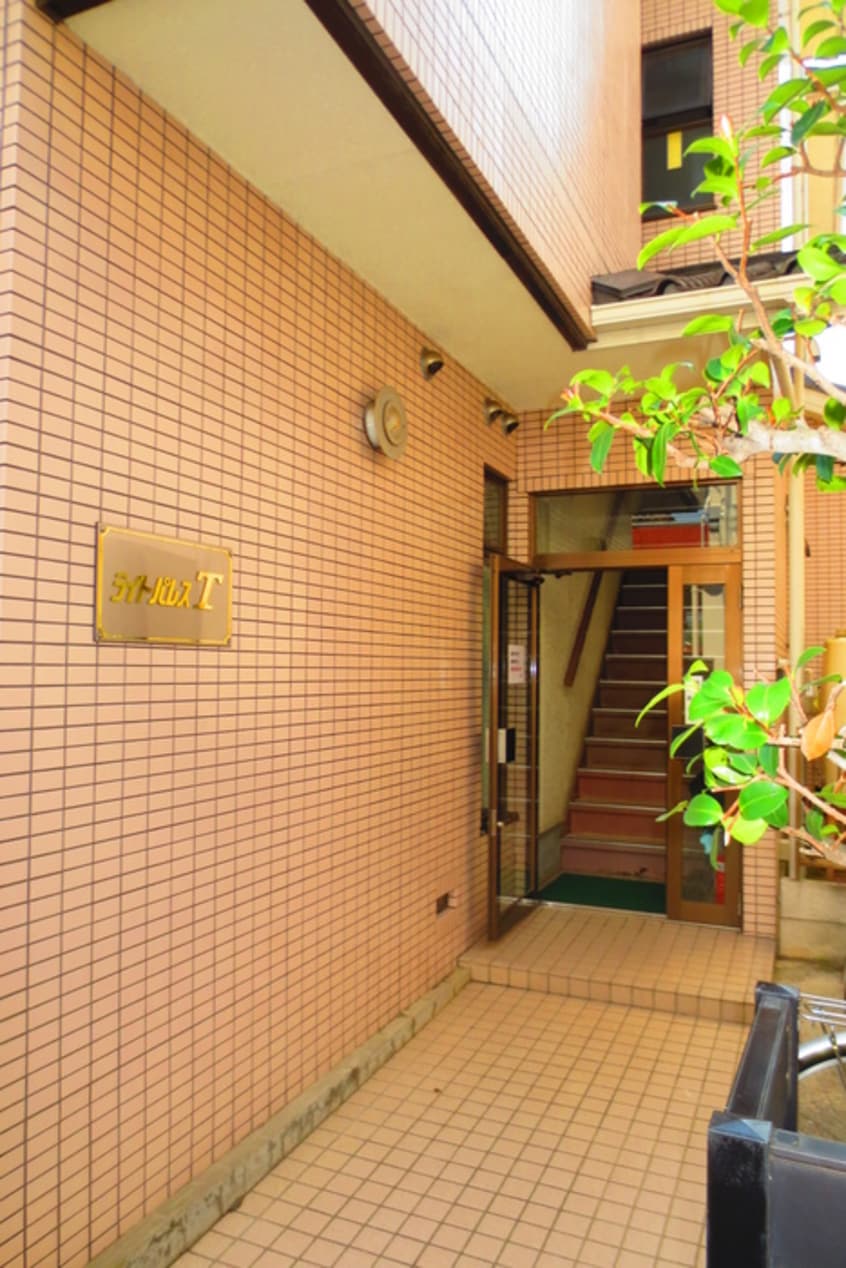 エントランス部分 ライトパレスＴ