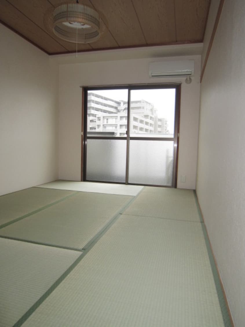 居室 ライトパレスＴ