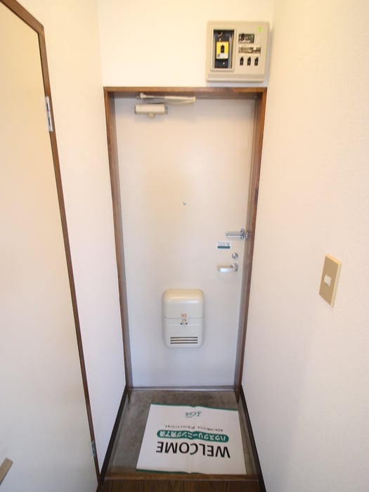 玄関 メープルハウスＡ館