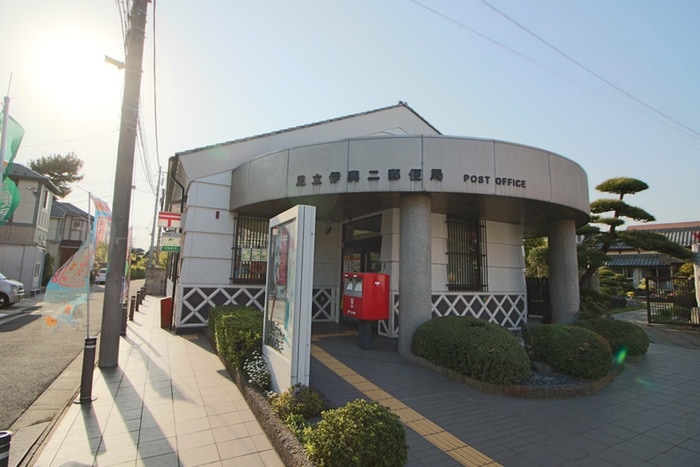 郵便局(郵便局)まで304m メープルハウスＡ館