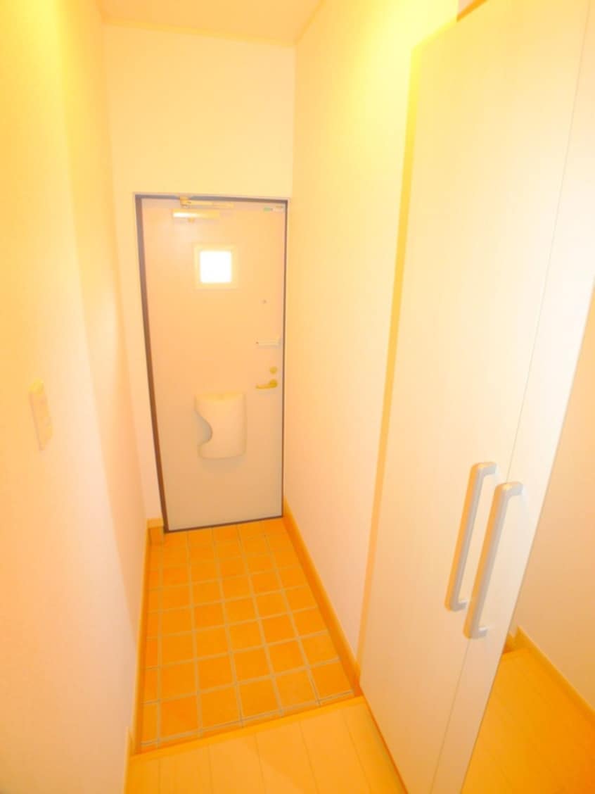 玄関 プラシ－ド白井Ｂ