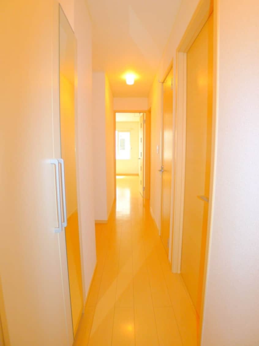 廊下 プラシ－ド白井Ｂ