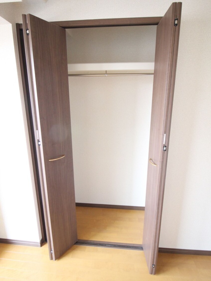 収納 appartement ANJO