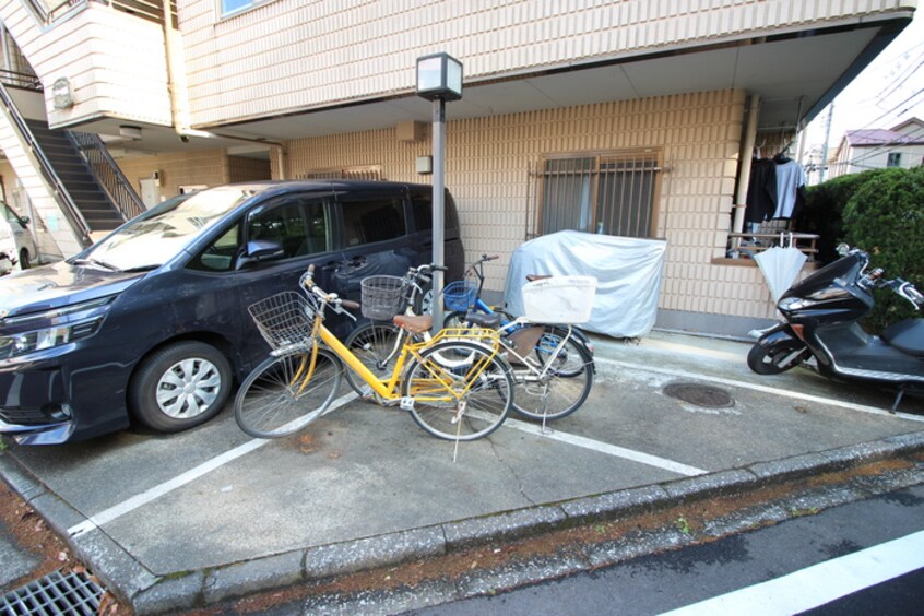 駐車場 メゾン中和田