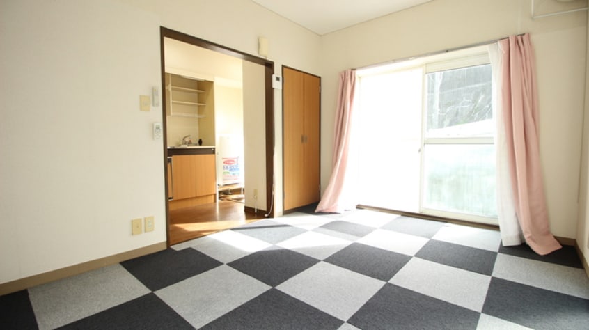 居室 エヌ・アンド・エヌ