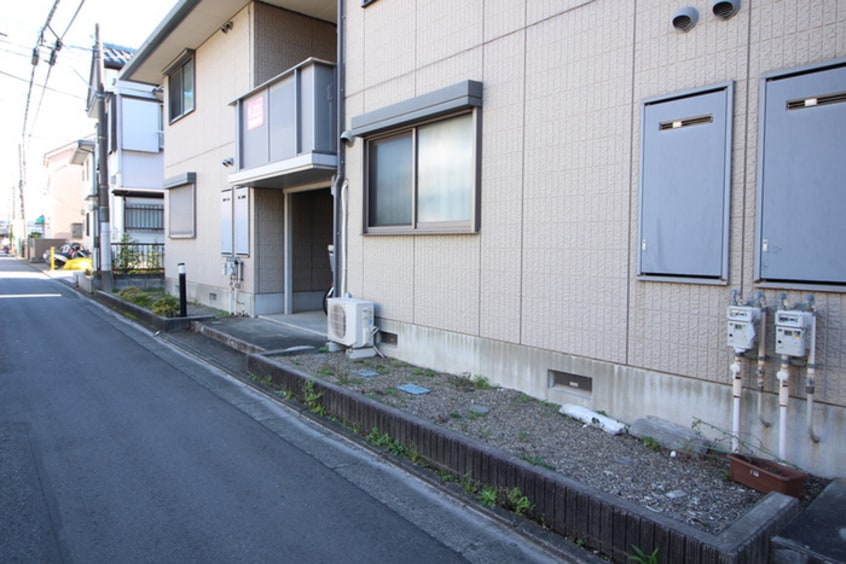 エントランス部分 ガーデンヒルズ壱番館