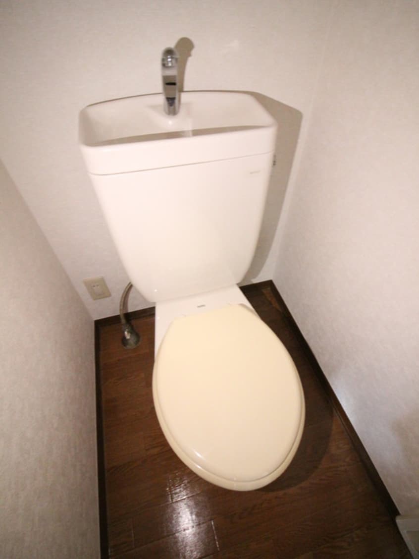 トイレ ガーデンヒルズ壱番館