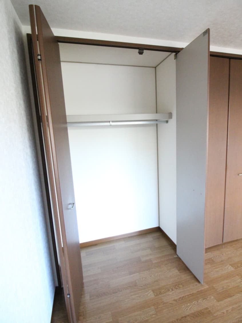 収納 ガーデンヒルズ壱番館