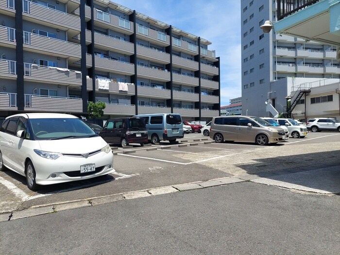 駐車場 谷ビル7