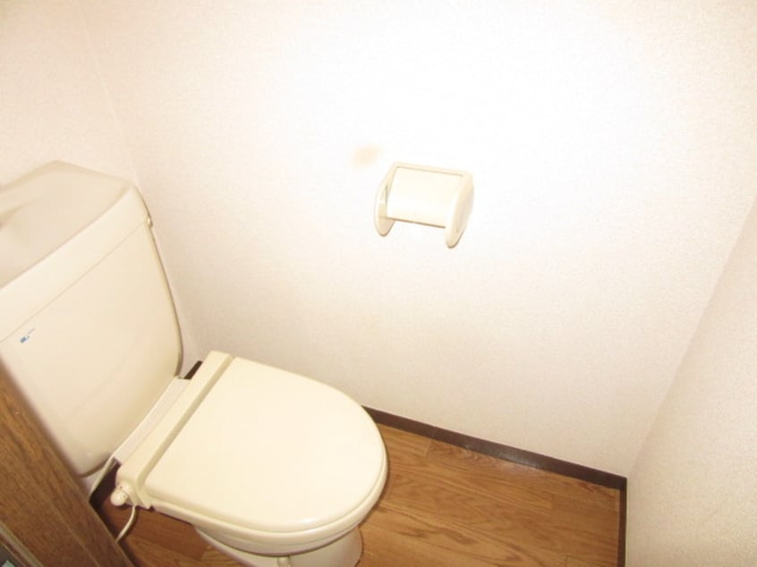 トイレ パールハイツ