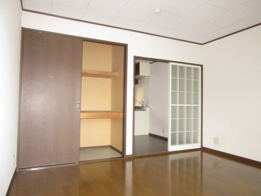 居室 パールハイツ