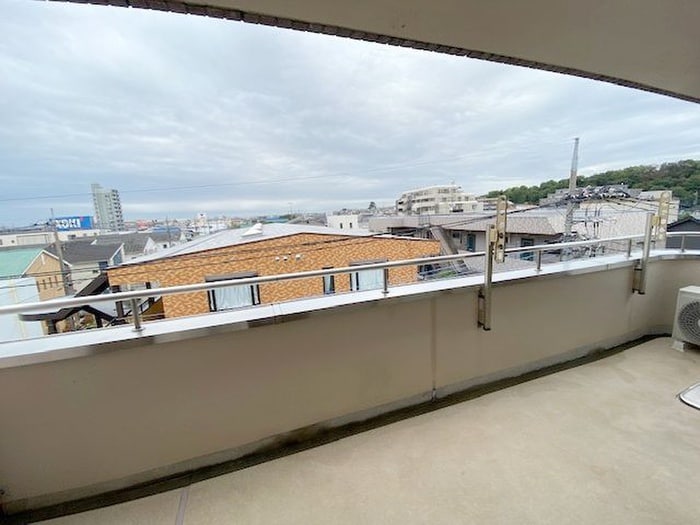 室内からの展望 東川口ガーデンプラザ六番館