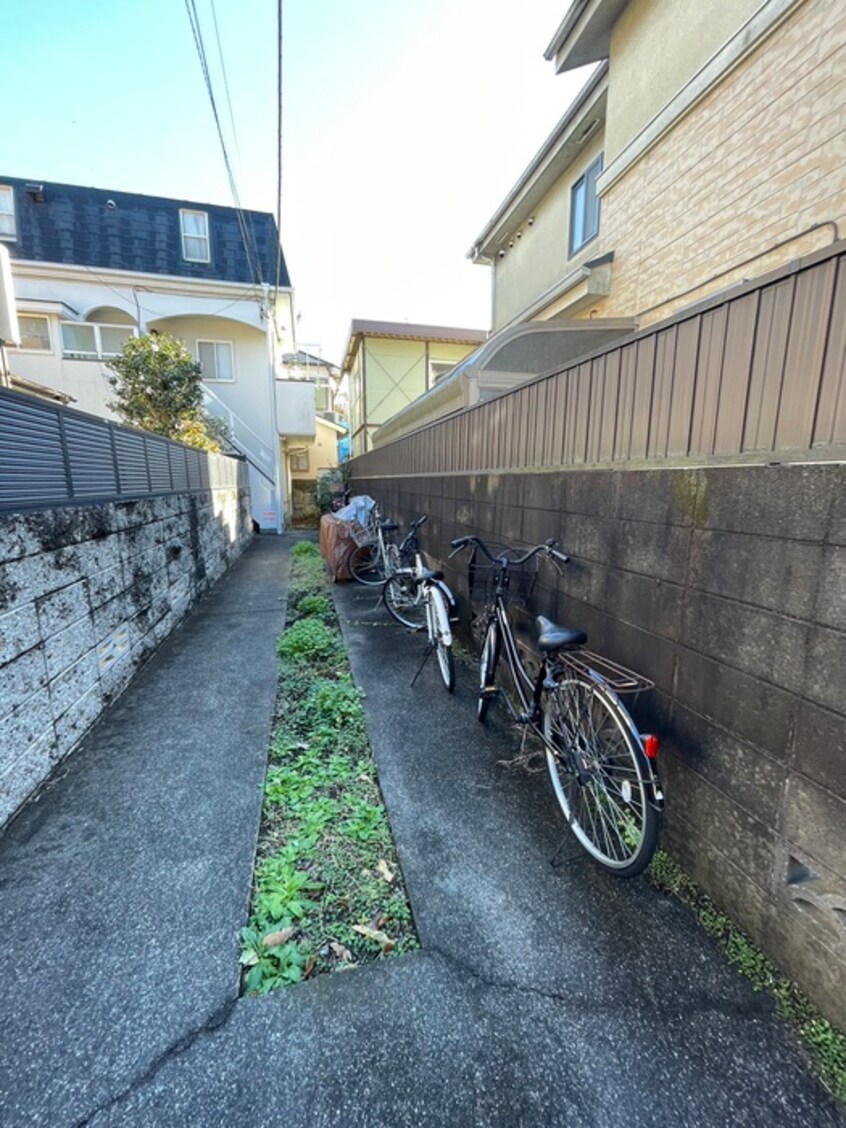 駐輪場 ＳＵＮＴＯＮＥ国分寺