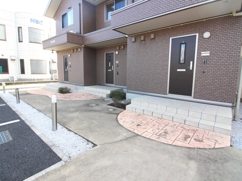 エントランス部分 エピナールイースト