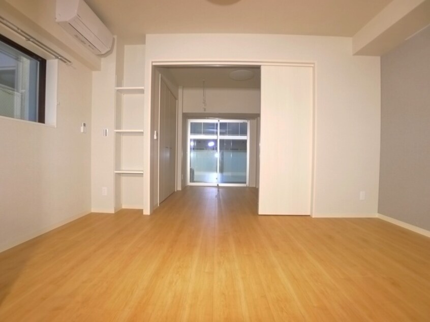 居室 ドミール入谷