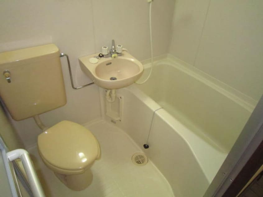 バス／シャワールーム等 メゾンタケバ