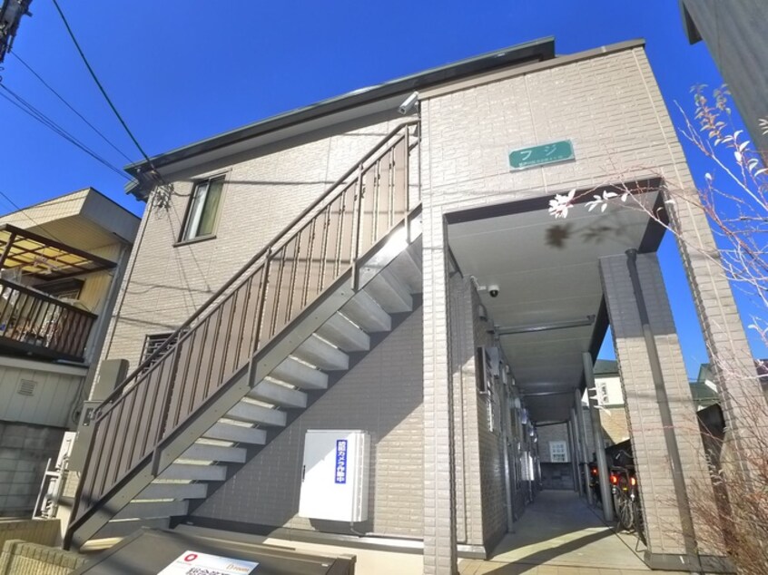 その他 フジ
