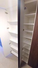 収納 ザ・パークハビオ月島フロント