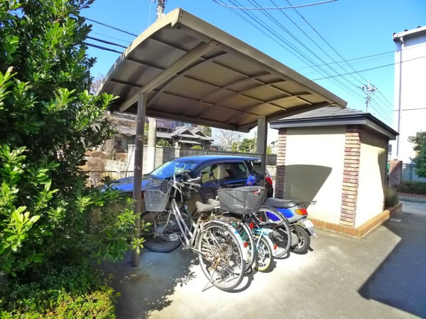 駐輪場 ＳＫＴ参番館