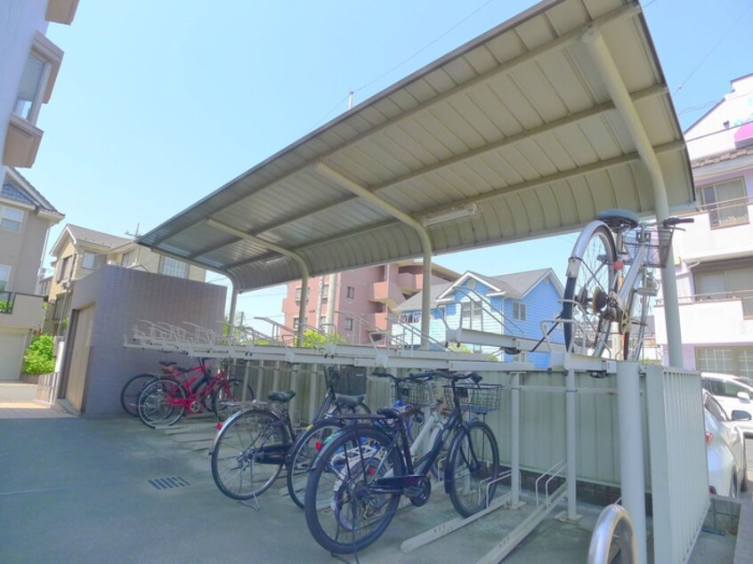 駐輪場 ブリランテふじみ野