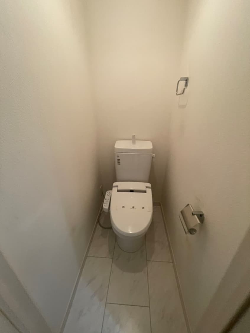 トイレ フランボワーズ