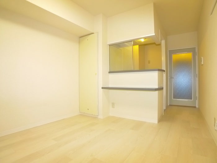 居室 ﾛ-ｽﾞﾏﾝｼｮﾝA31