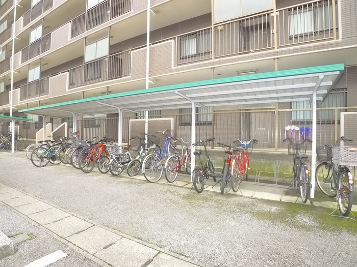 駐輪場 ハーヴェスト本郷