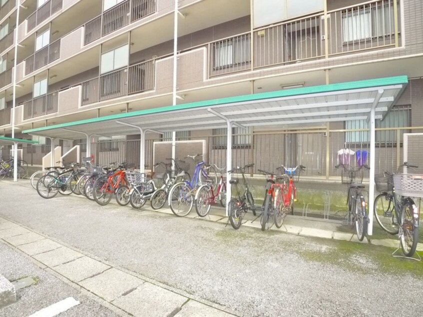 駐輪場 ハーヴェスト本郷