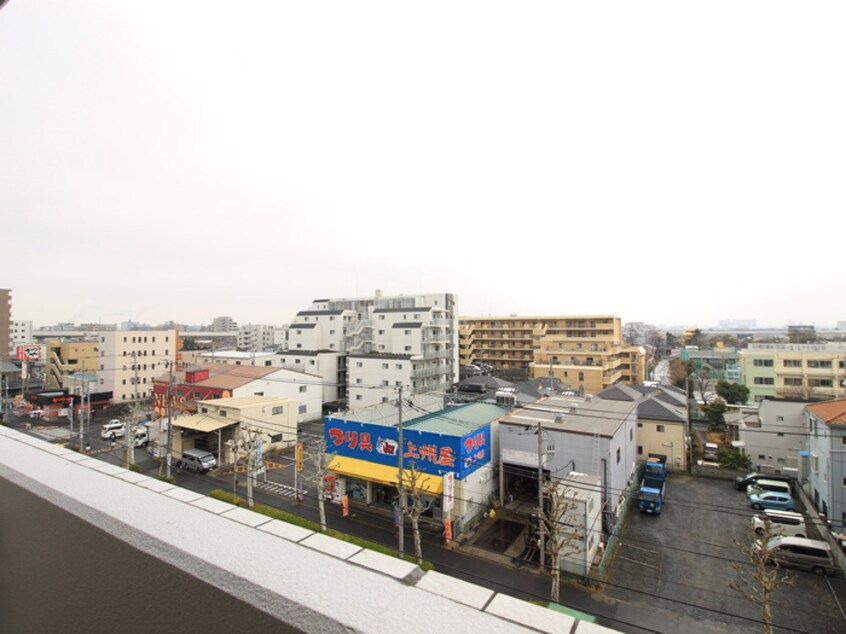 室内からの展望 ホワイトマーベル