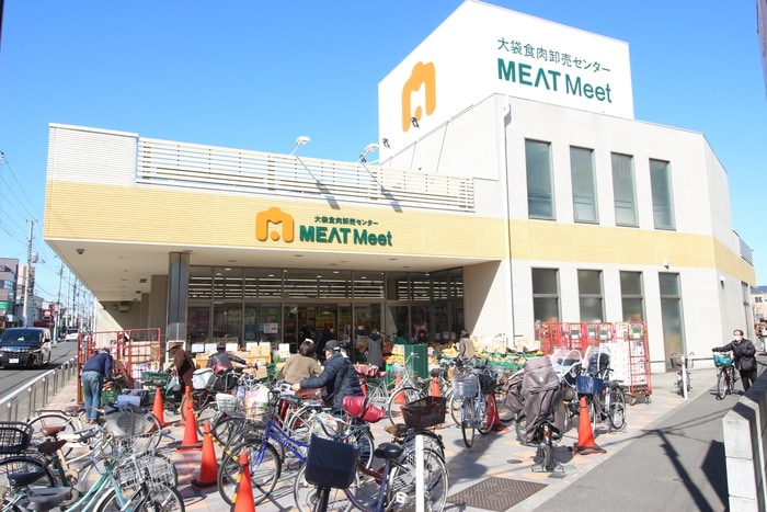 大袋食肉卸売センター(スーパー)まで790m ｴｽﾃ-ﾄ山崎
