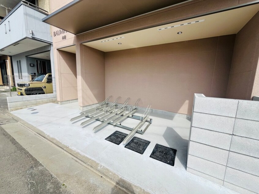 駐輪場 バウムハウス本宿