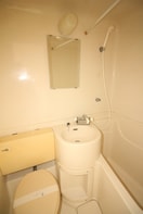 バス／シャワールーム等 上原ビル