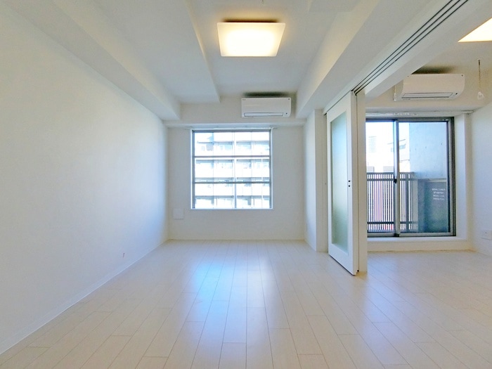 居室 ＦＮＤ３２３７