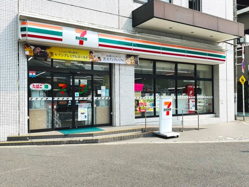セブンイレブン　南青山7丁目店(コンビニ)まで60m プリマリード南青山