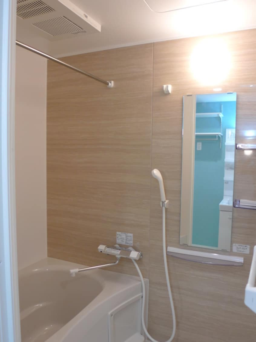 バス／シャワールーム等 アクシ－ズ新都心