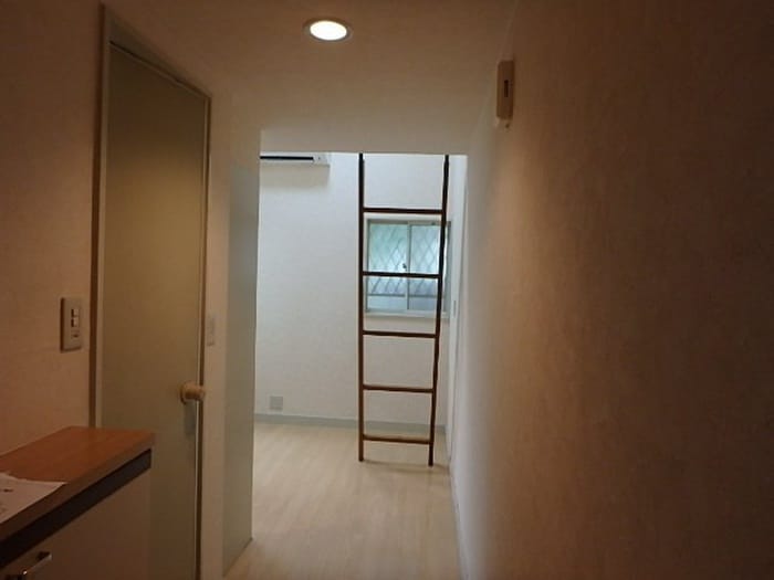 廊下 カルタス２１駒場東大前