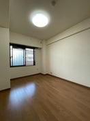 居室 カ－サエストゥペンダ