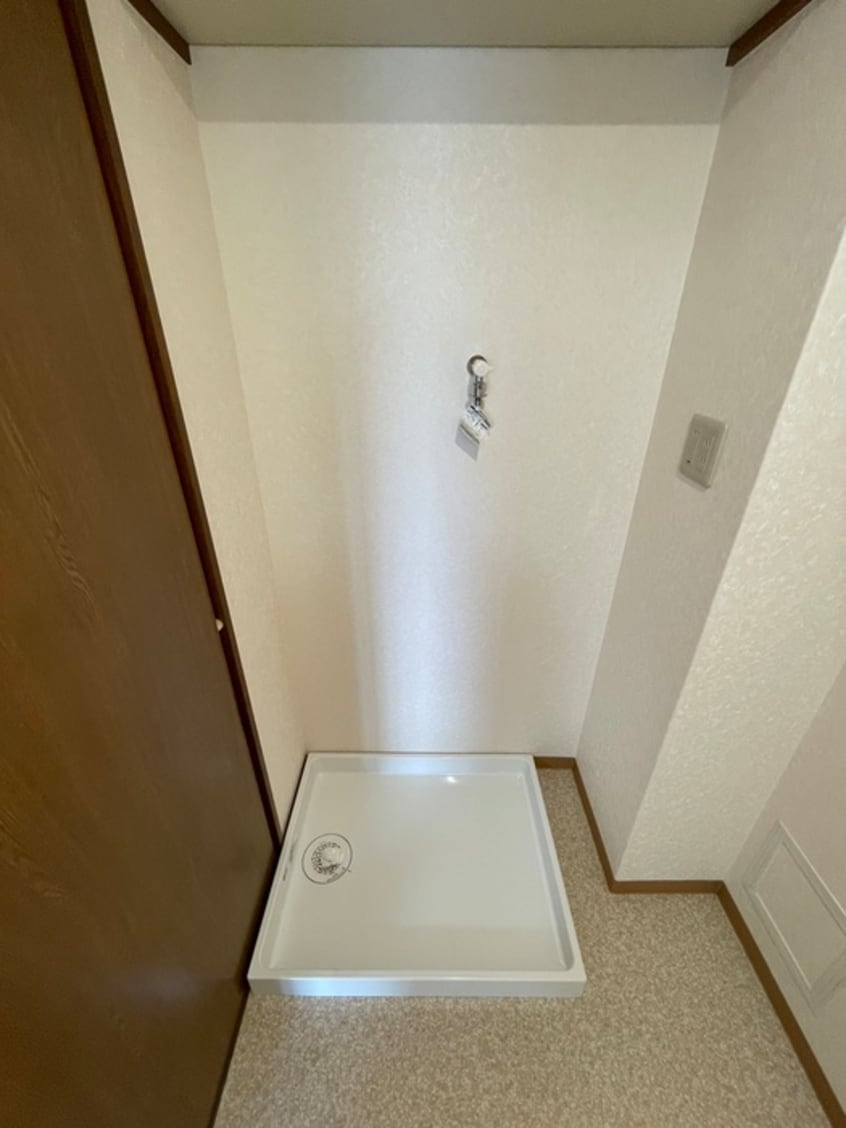 洗濯機置場 カ－サエストゥペンダ