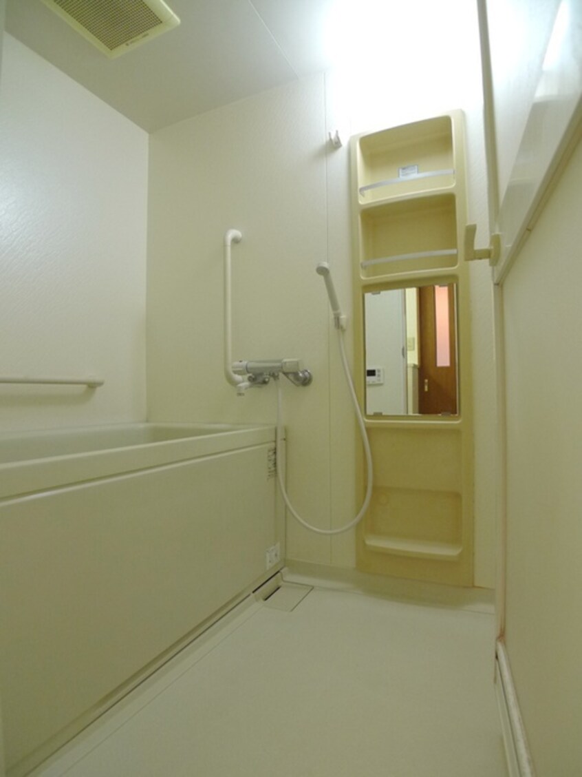 バス／シャワールーム等 プリムヴェ－ル戸田壱番館