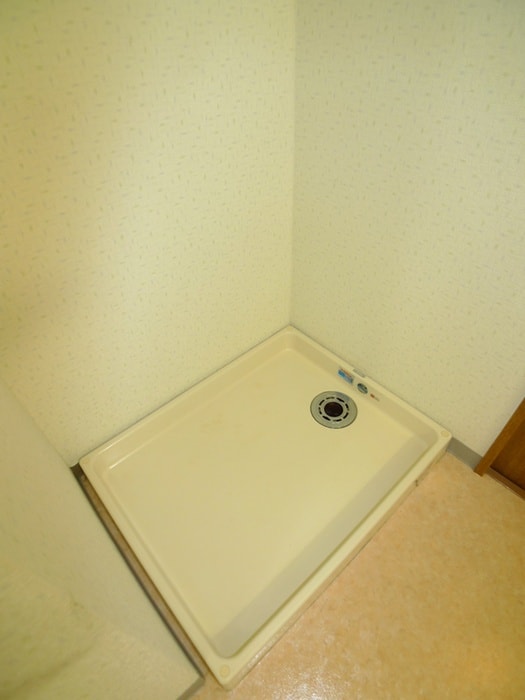 洗濯機置場 プリムヴェ－ル戸田壱番館