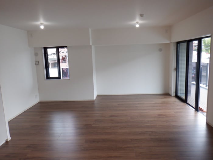 居室 ﾌﾟﾛﾐﾗｲｽﾞ青葉台ｽﾃｰｼｮﾝｻｲﾄﾞ(D209)