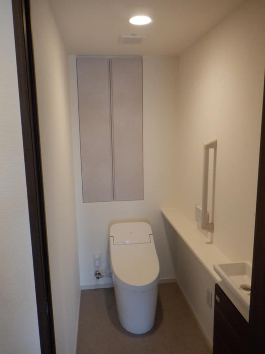 トイレ ﾌﾟﾛﾐﾗｲｽﾞ青葉台ｽﾃｰｼｮﾝｻｲﾄﾞ(D209)