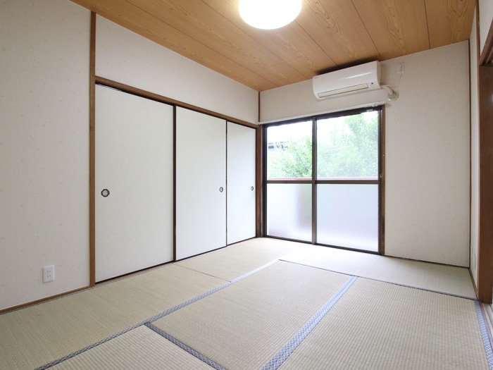 居室 内田ロイヤルマンション