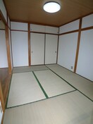 居室 杉田ハイツ