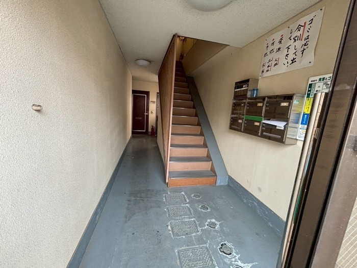 エントランス部分 グローウイング