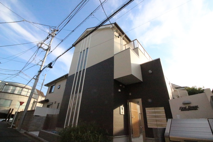 外観写真 ファーストハウス中野上鷺宮