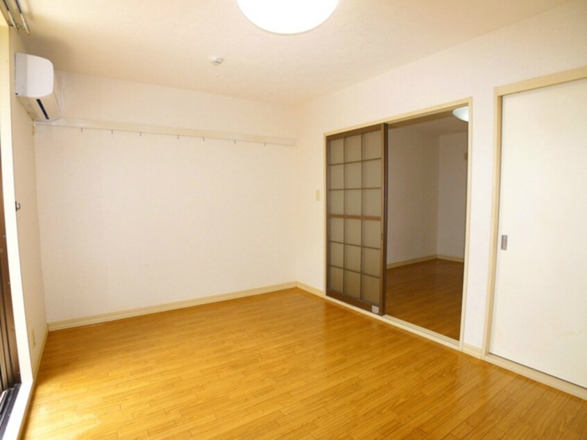 居室 イーストアピアＢ