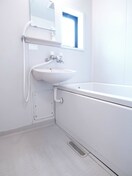 バス／シャワールーム等 イーストアピアＢ